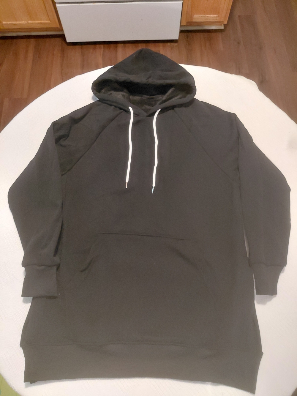 "The Warmy" Womens Hoodie Skirt. Black w Dog Mom Sleeve. Size L